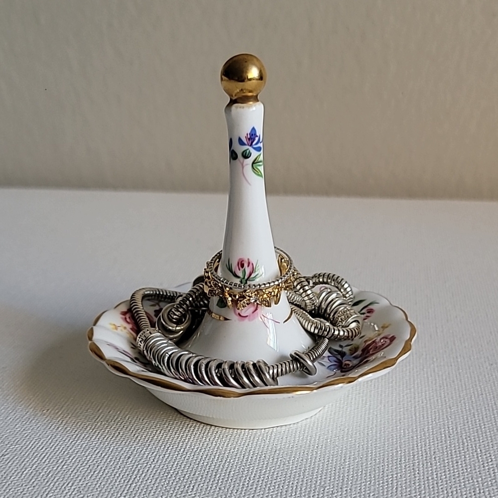 Canadian Superior Floral Jewelry Holder Ring Holder